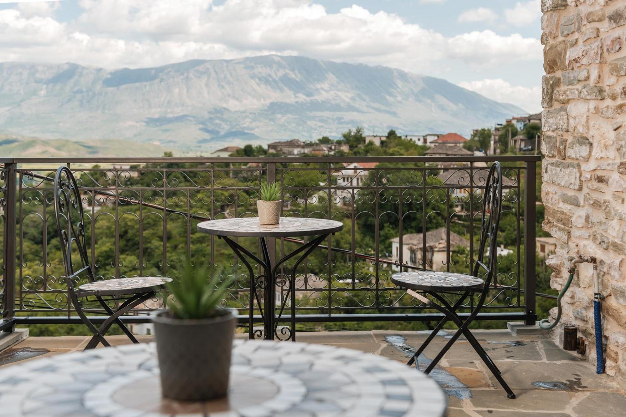 Dam Stone Boutique Hotel Gjirokastër Buitenkant foto